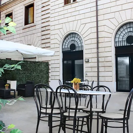 Lejlighedshotel Termini 2*